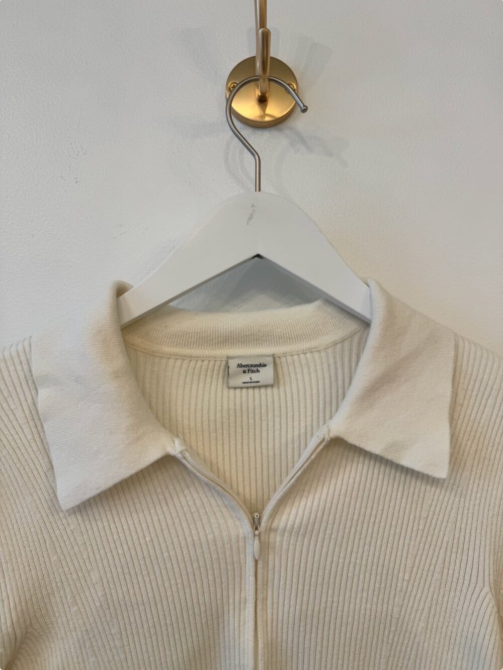 Abercrombie & Fitch Ribbed Quarter Zip Top - Picture 2 of 3